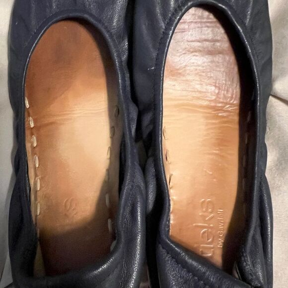 Tieks Women's Navy Ballet Flats - Picture 4 of 7